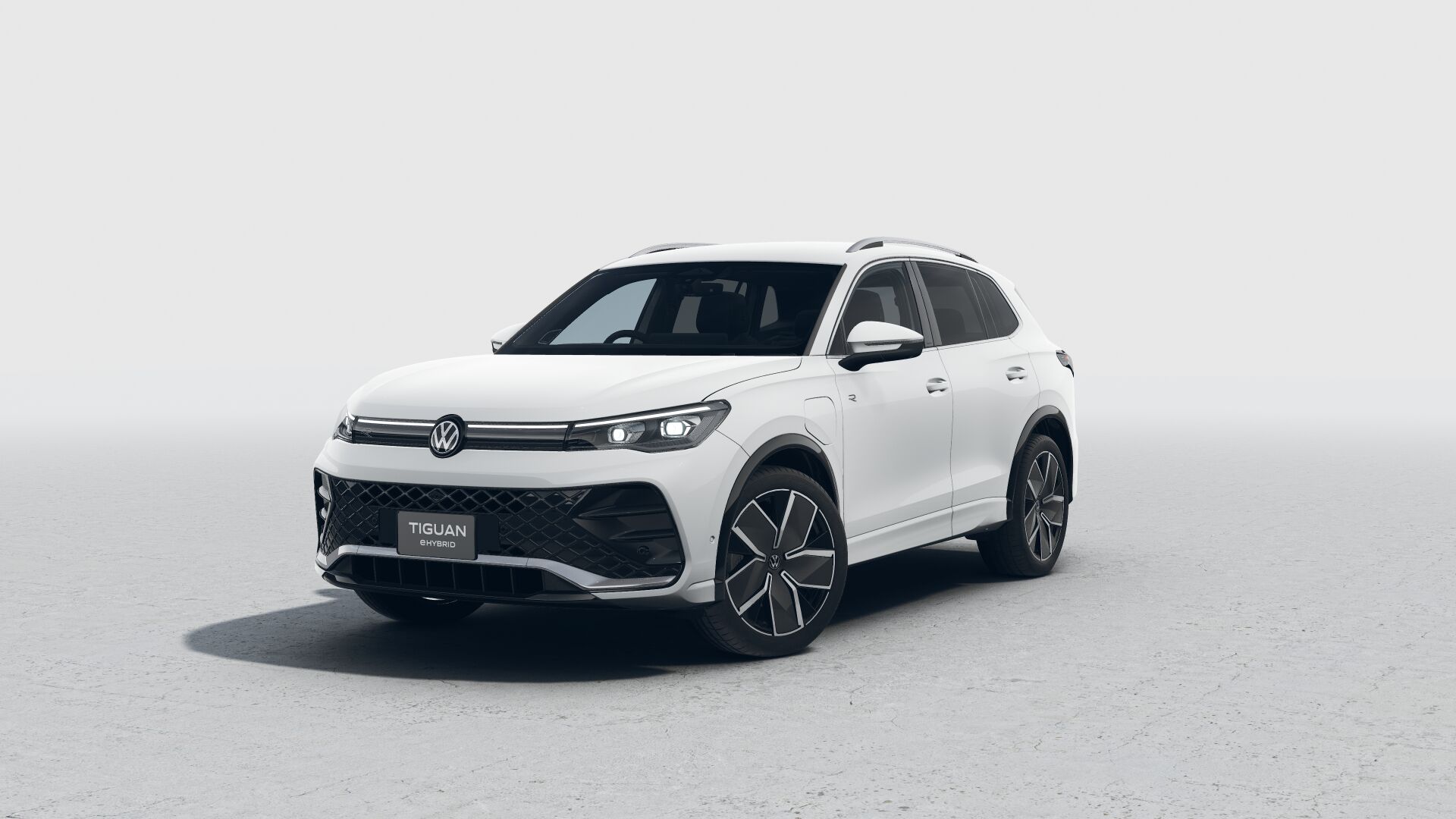 200TSI eHybrid R-Line